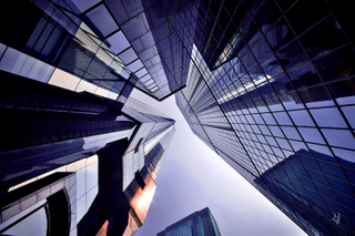 Illustration for article titled Espectaculares imágenes de edificios en perspectiva vertical